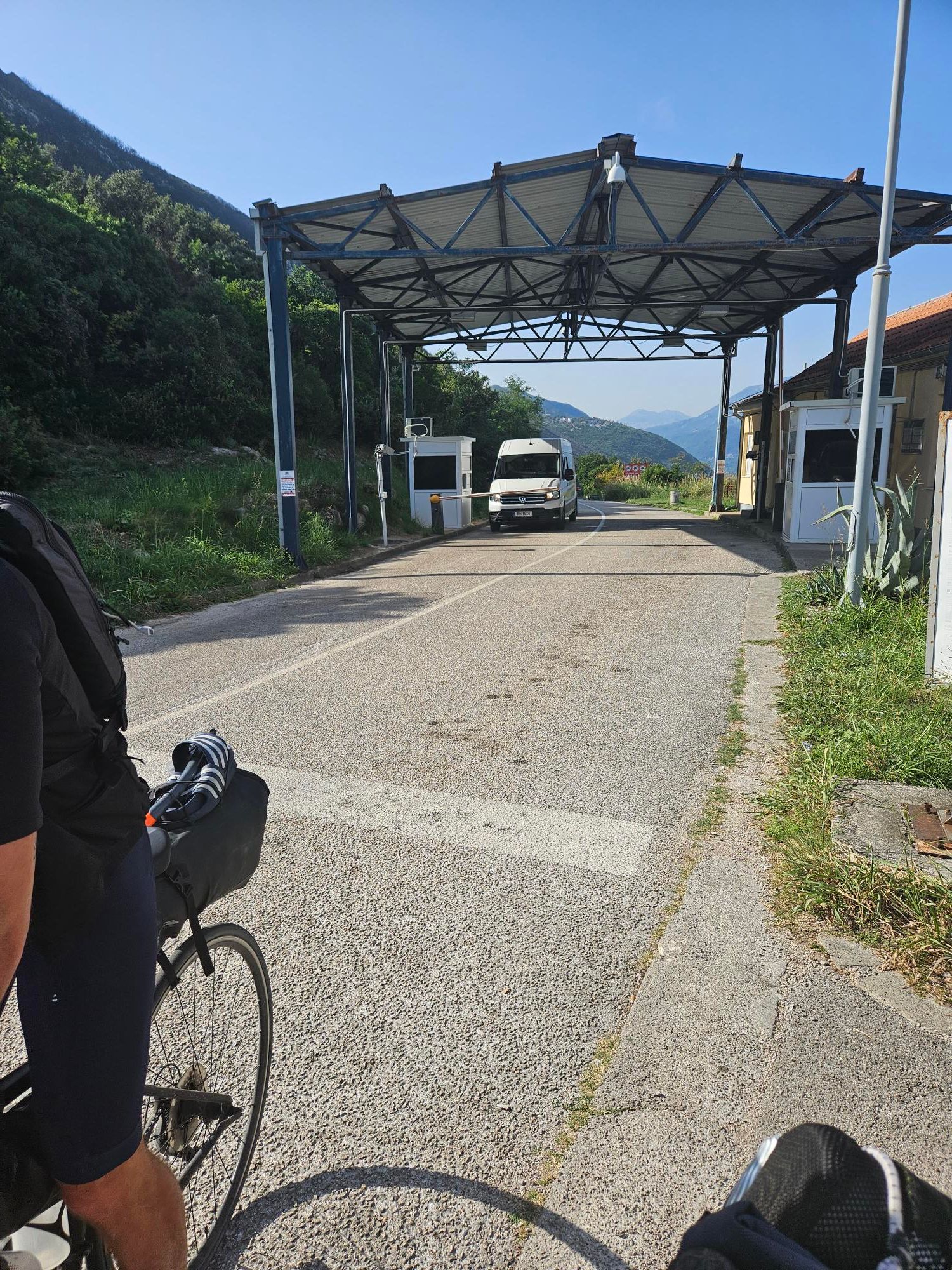 Day 15 🇲🇪 -> 🇭🇷